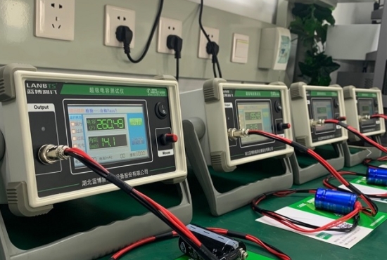 大電流測試設(shè)備.png